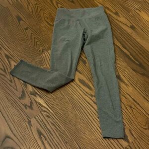 Aeri grey leggings size small